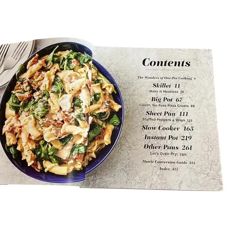 Betty Crocker Make It in One Cookbook Main Dishes Color Pics Softcover